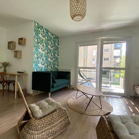Spacious And Bright Nest In เอรูวิลล์-แซ็งต์-แคลร์ ภายนอก รูปภาพ